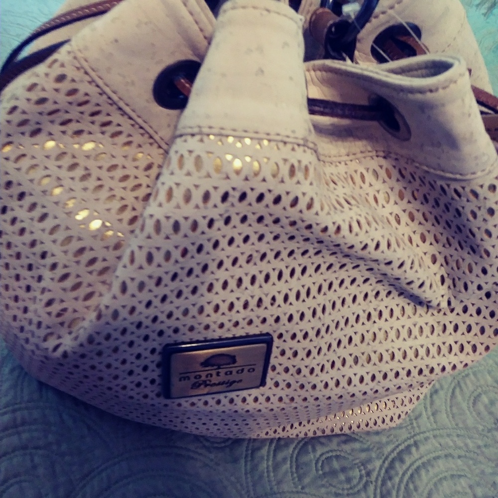 Natural cork purse